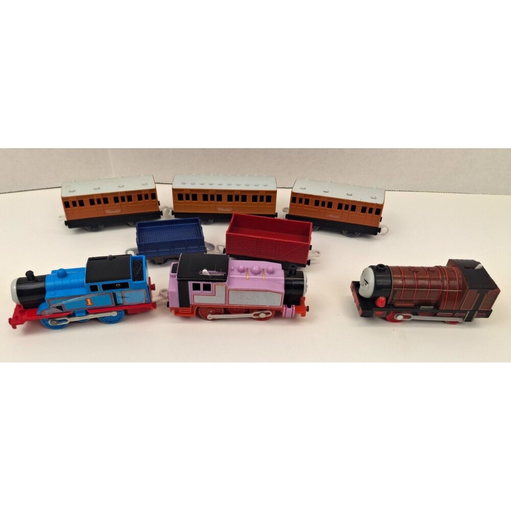 Lot of 8 Thomas The Train & Friends Motorized Engines and Cars See Video Clip